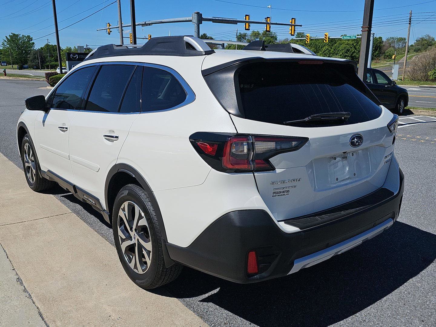 Used 2020 Subaru Outback Touring w/ Popular Package #2 AWD/4WD image 4