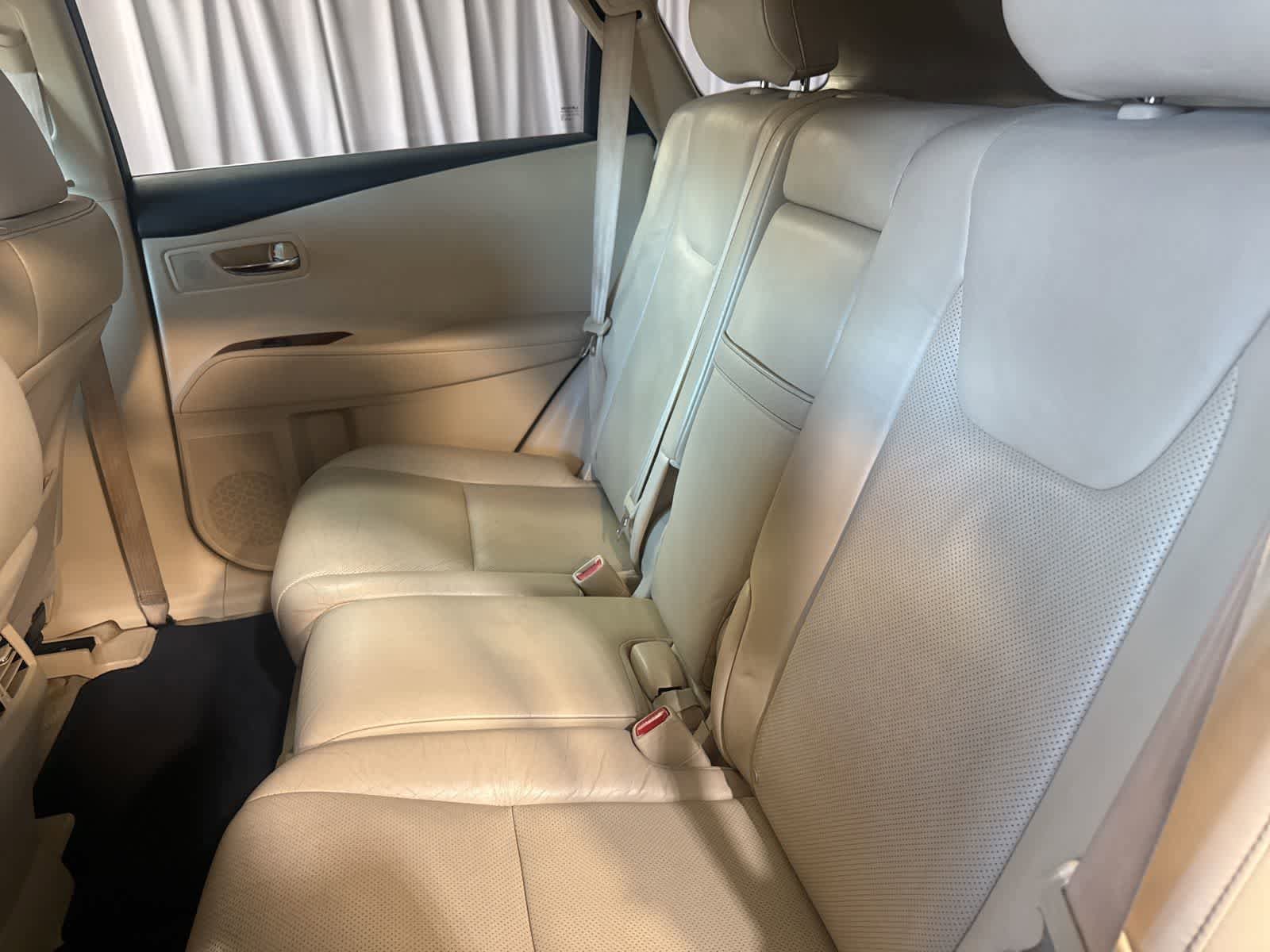 Used 2013 Lexus RX 350 AWD w/ Navigation Pkg image 16