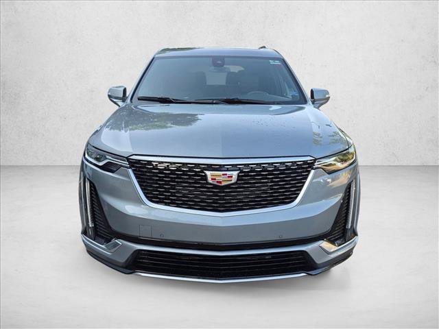 Used 2024 Cadillac XT6 Premium Luxury FWD image 2