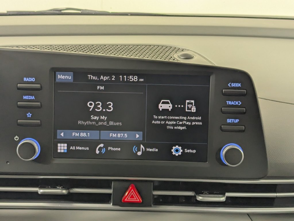 New 2026 Hyundai Elantra SE FWD image 18
