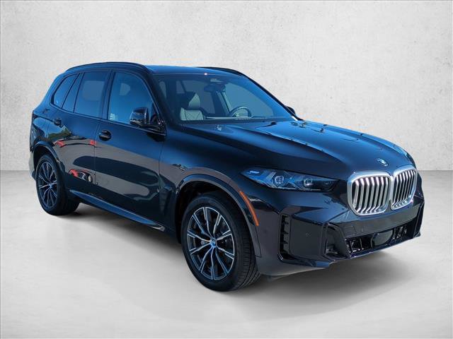 Certified 2026 BMW X5 xDrive40i w/ M Sport Package AWD/4WD image 3