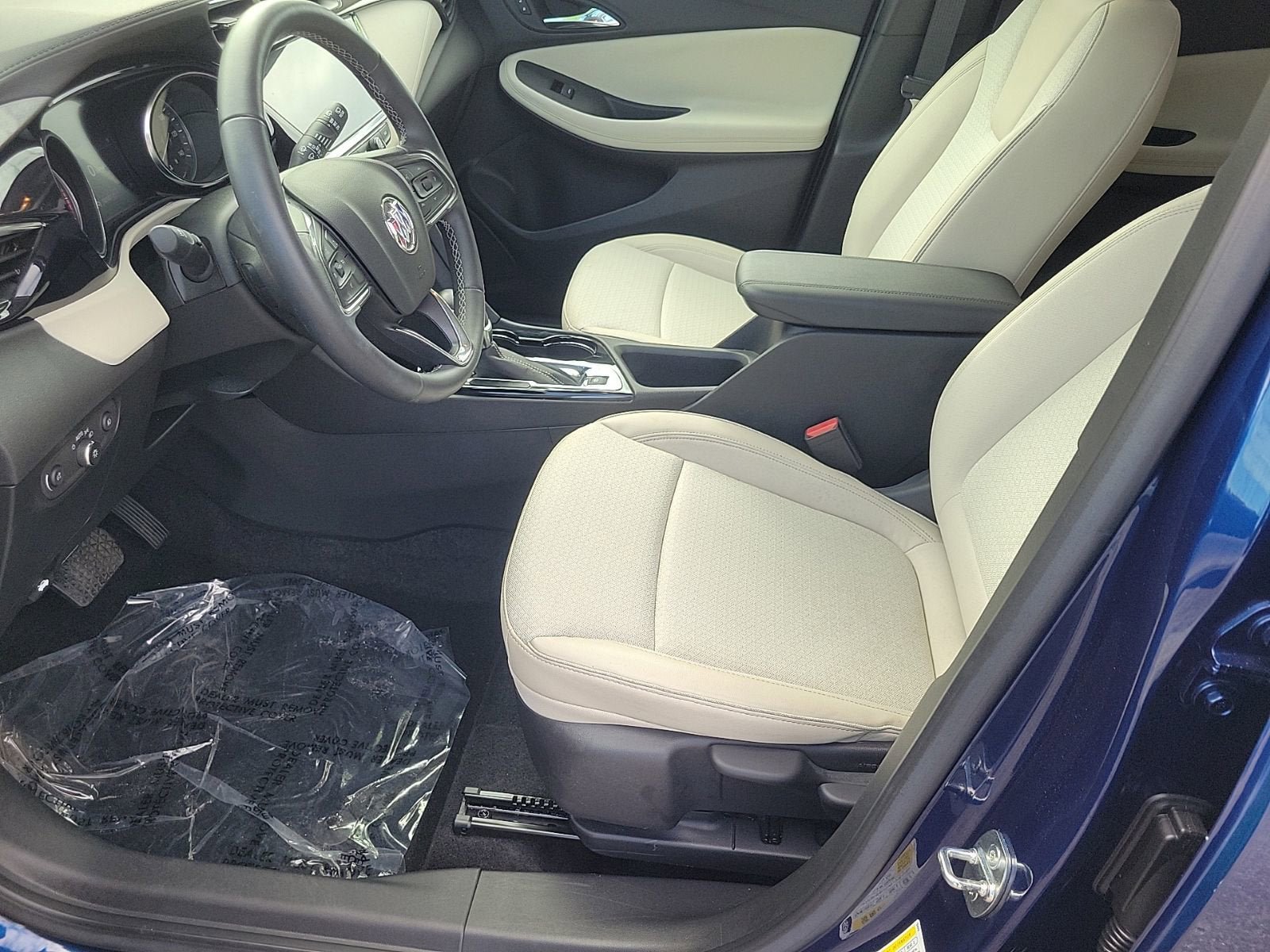 Used 2023 Buick Encore GX Preferred FWD image 10
