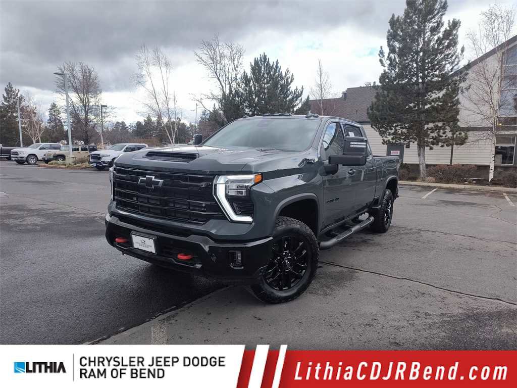 Used 2025 Chevrolet Silverado 3500 LTZ w/ LTZ Plus Package image 1