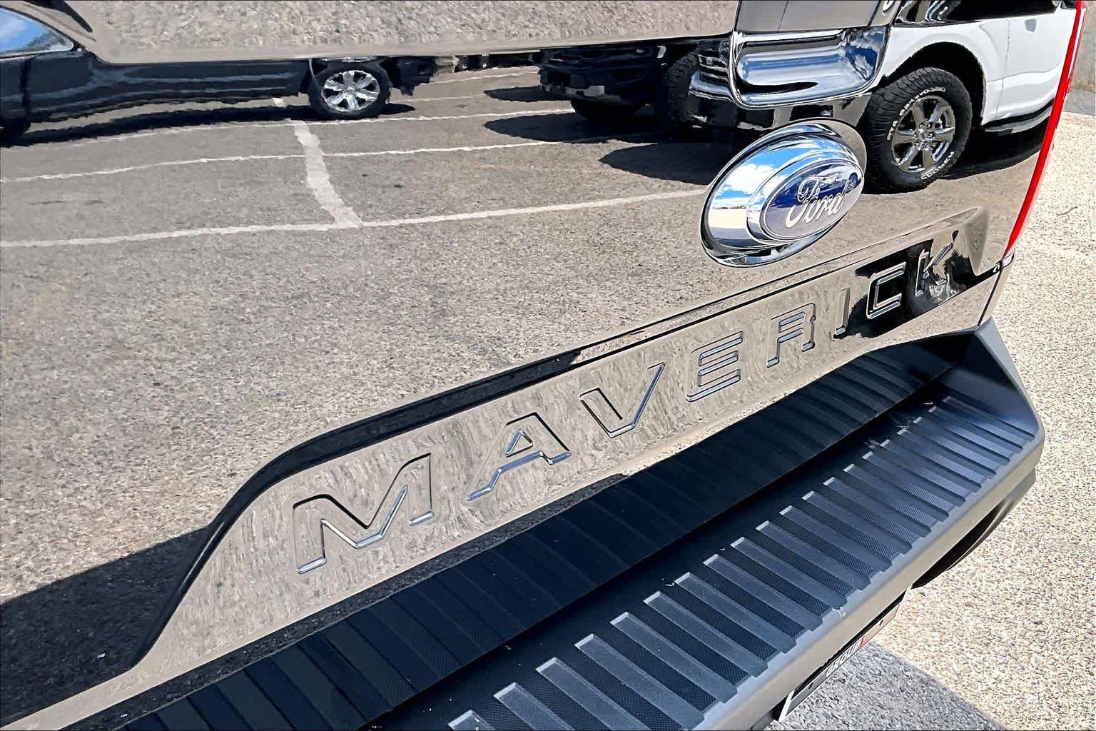 Used 2023 Ford Maverick XLT FWD image 12