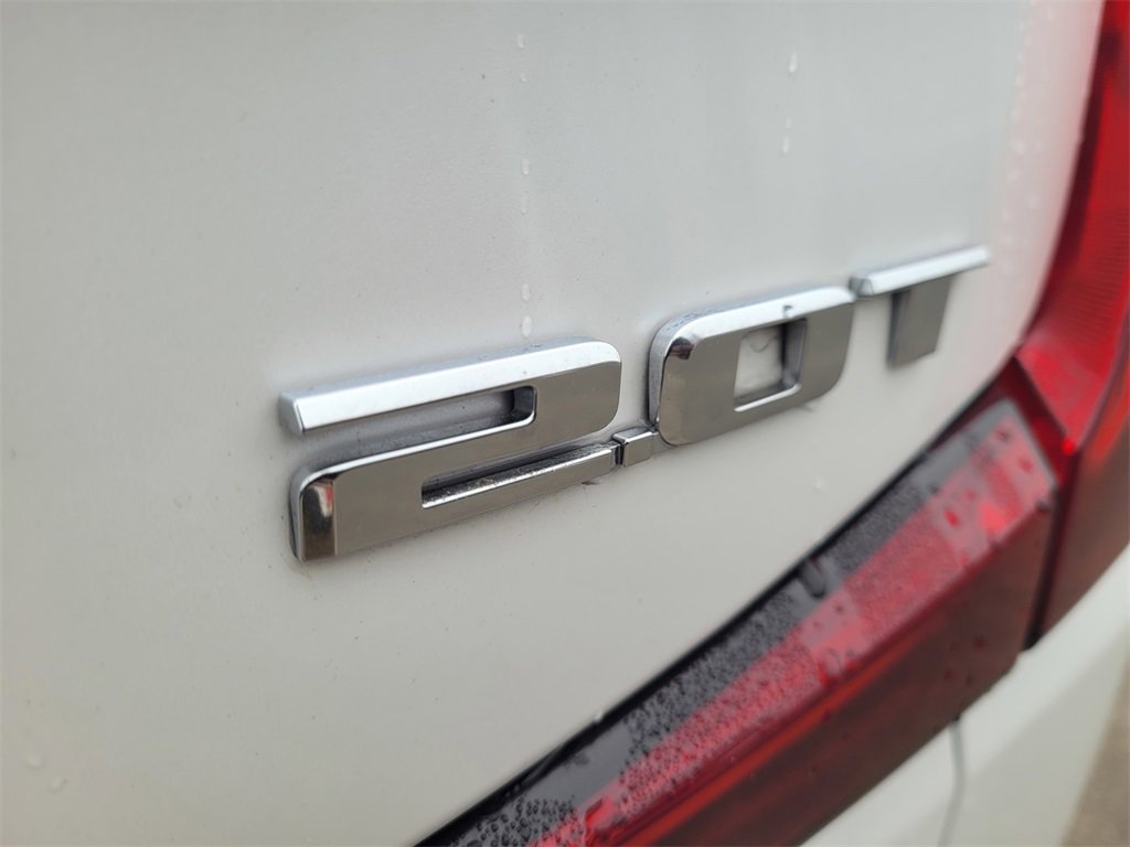 Used 2019 Cadillac XT4 Premium Luxury w/ Technology Package image 29