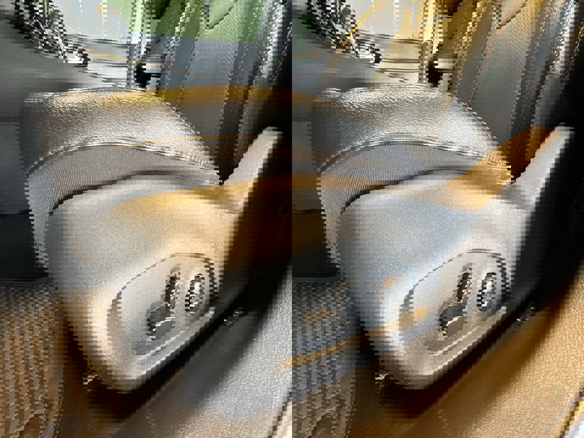 Used 2022 Jeep Compass Trailhawk w/ Trailhawk Elite Group image 12