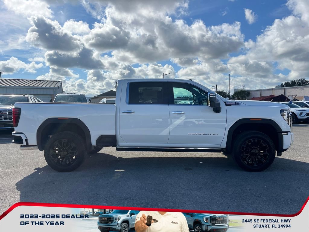New 2026 GMC Sierra 2500 Denali w/ Denali Reserve Package image 8