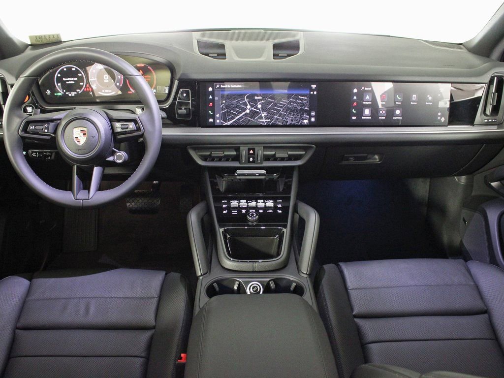 Certified 2025 Porsche Cayenne image 21