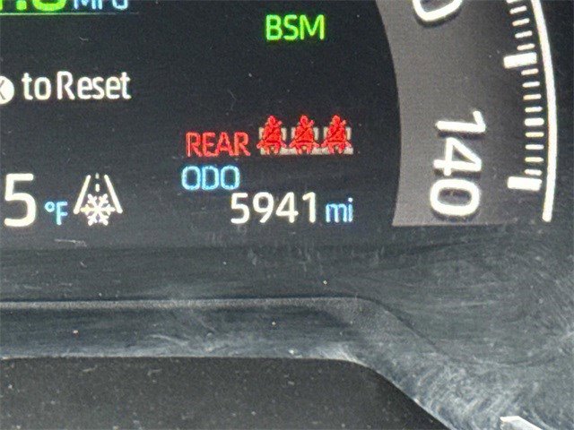 Used 2025 Toyota RAV4 XLE image 28