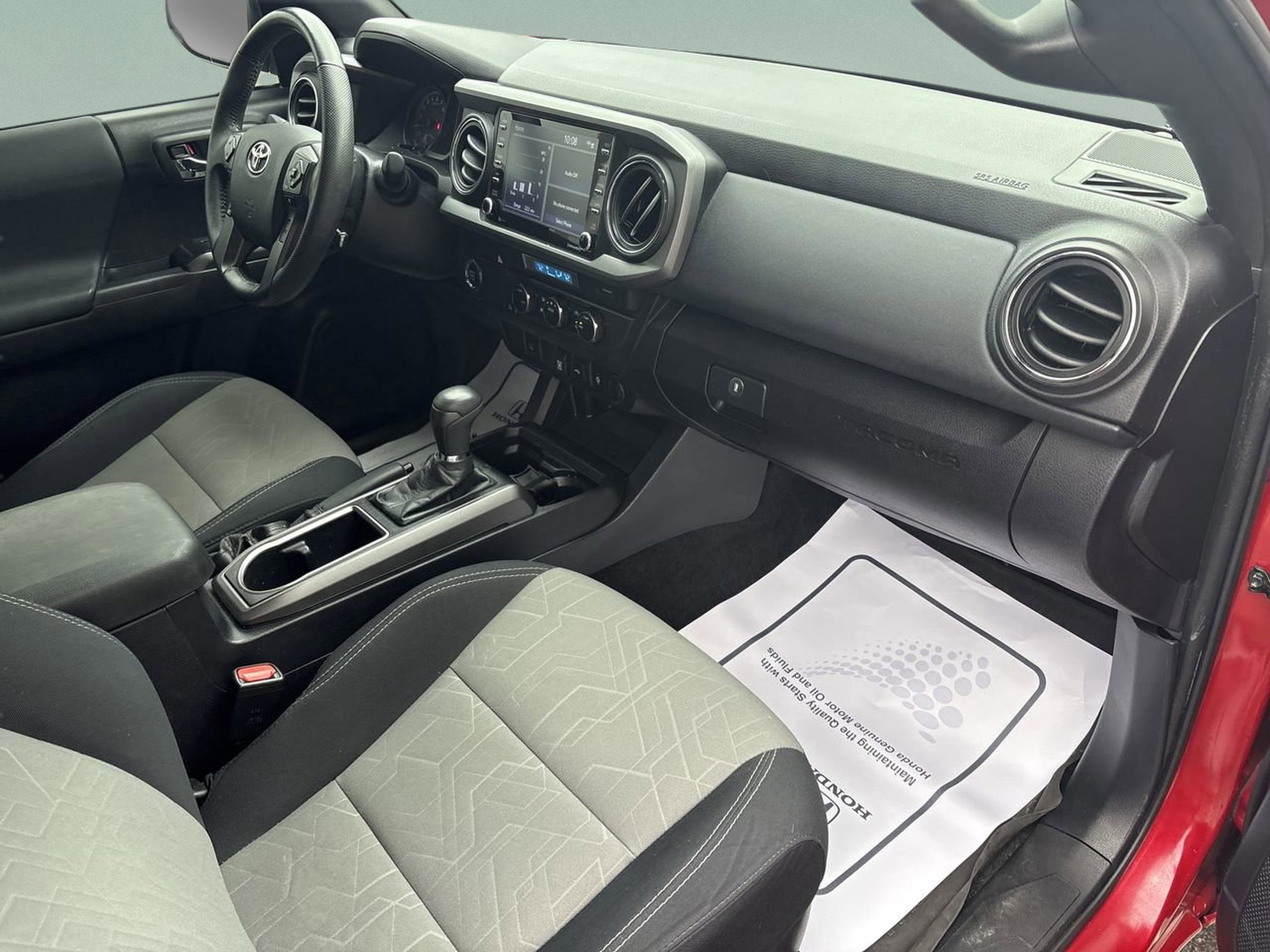 Used 2021 Toyota Tacoma TRD Sport image 23