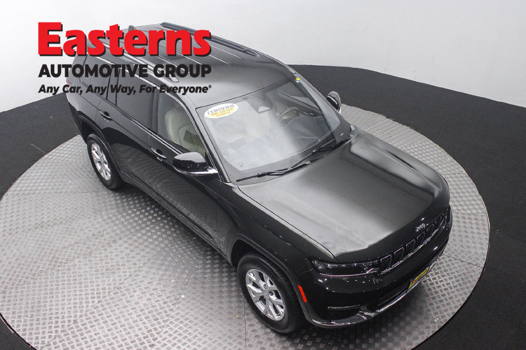 Used 2023 Jeep Grand Cherokee L Limited AWD/4WD image 5