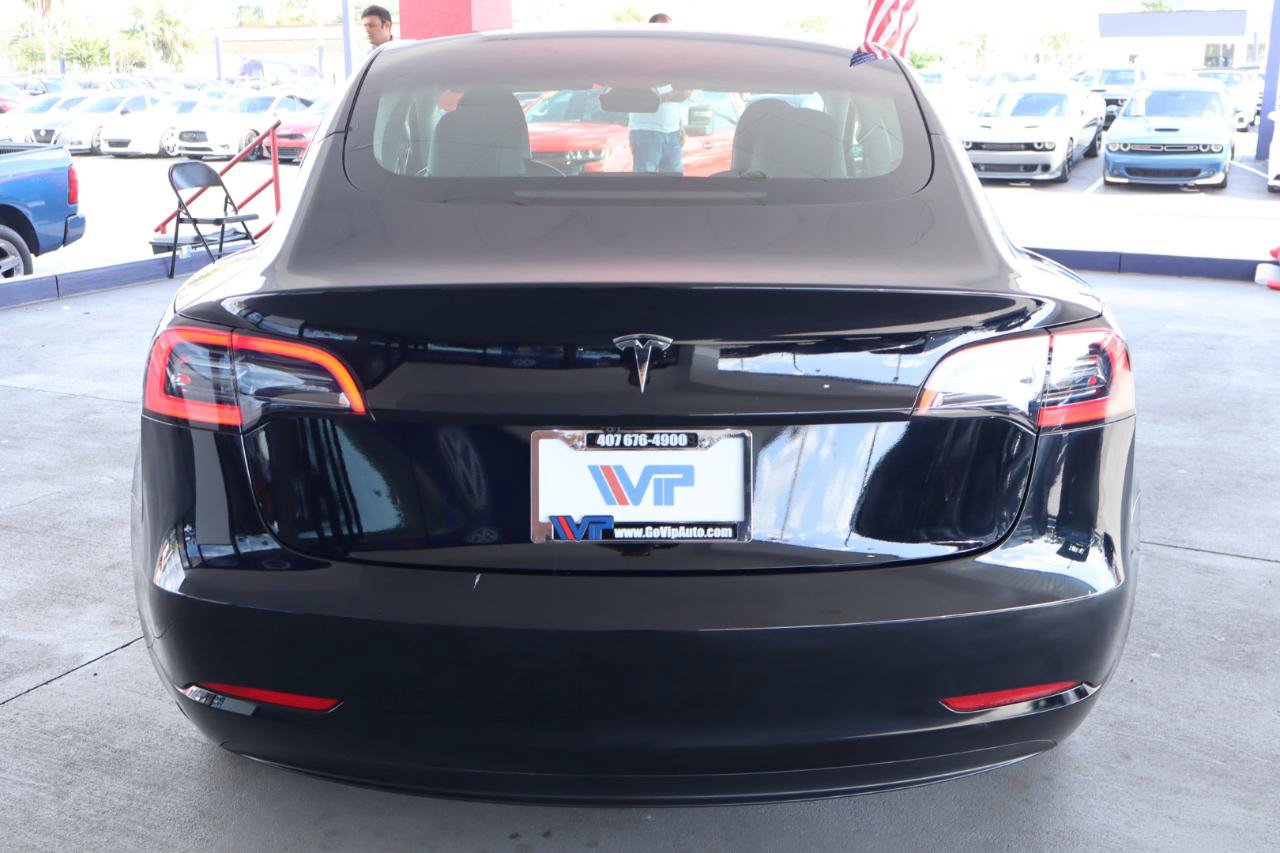 Used 2023 Tesla Model 3 Standard Range RWD image 8