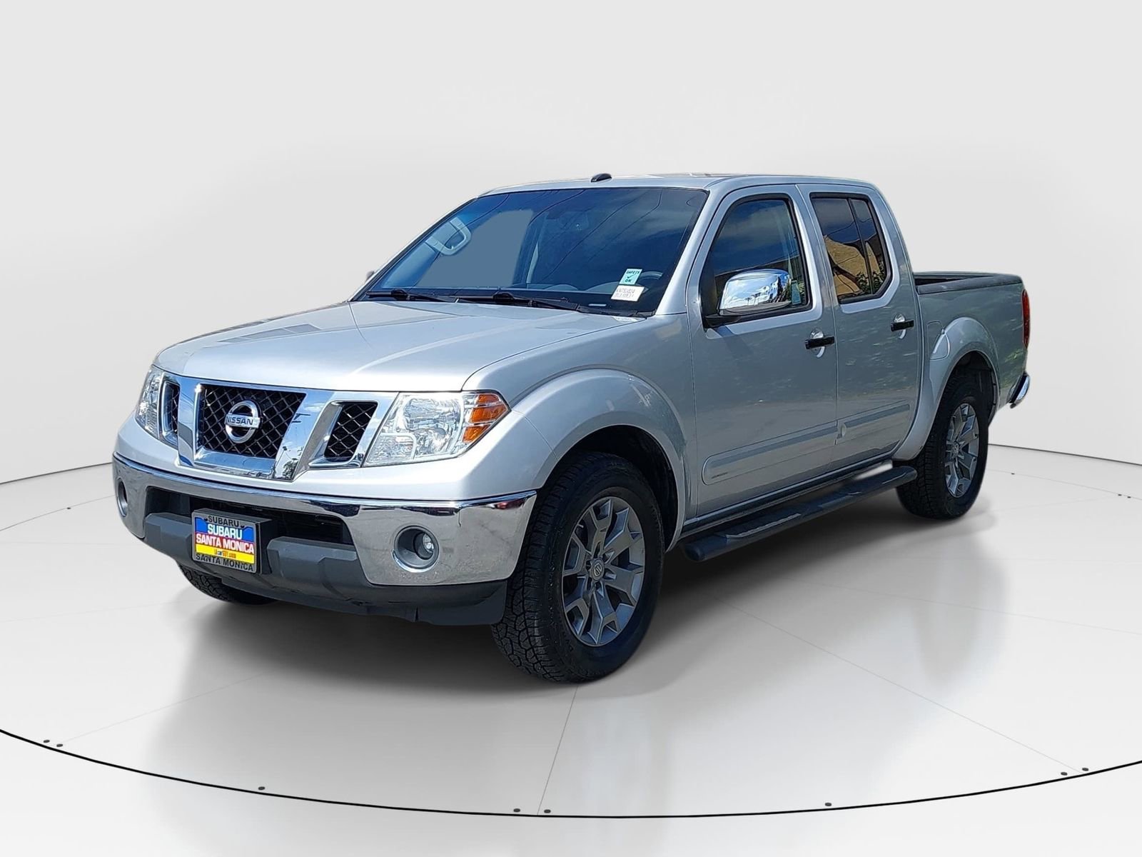 Used 2019 Nissan Frontier SL RWD image 3