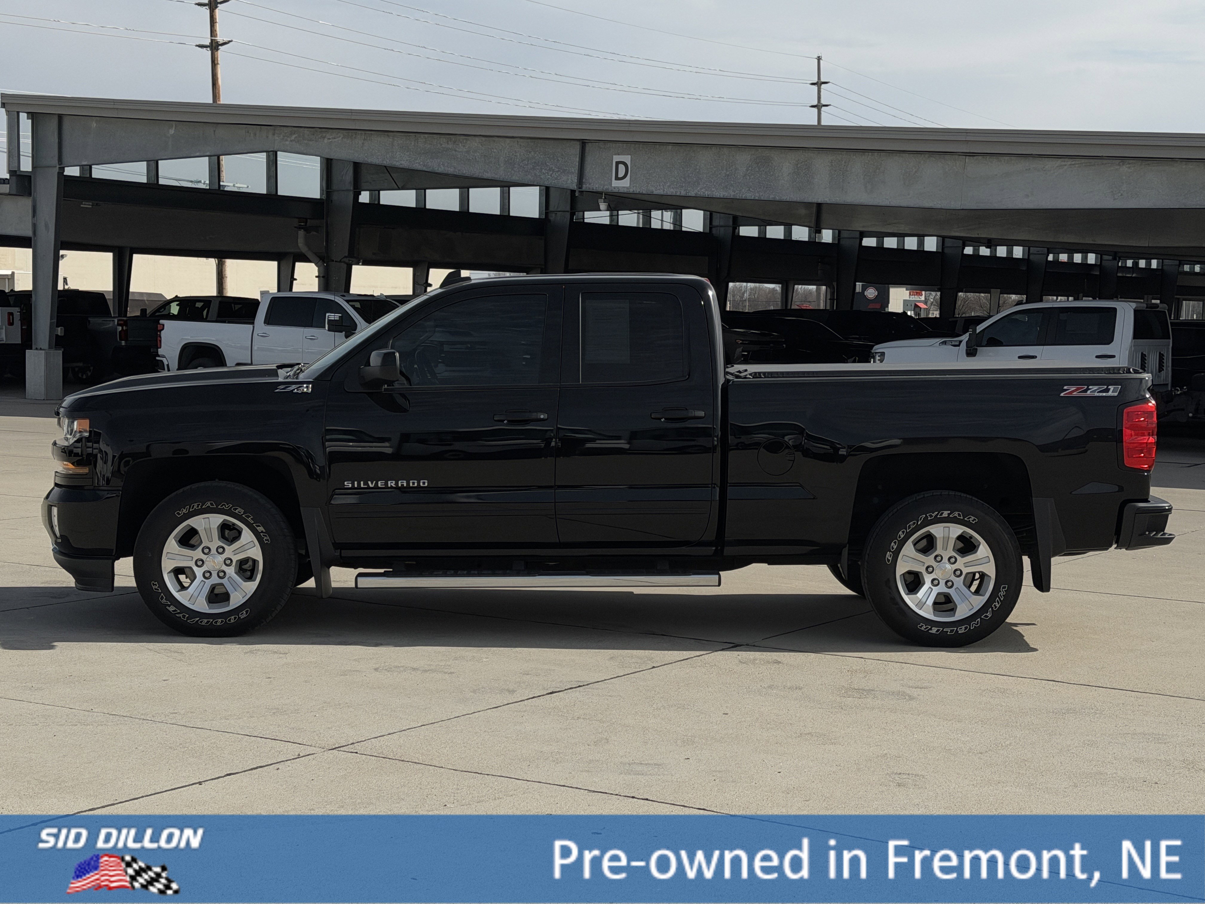 Used 2016 Chevrolet Silverado 1500 LT w/ All Star Edition image 8