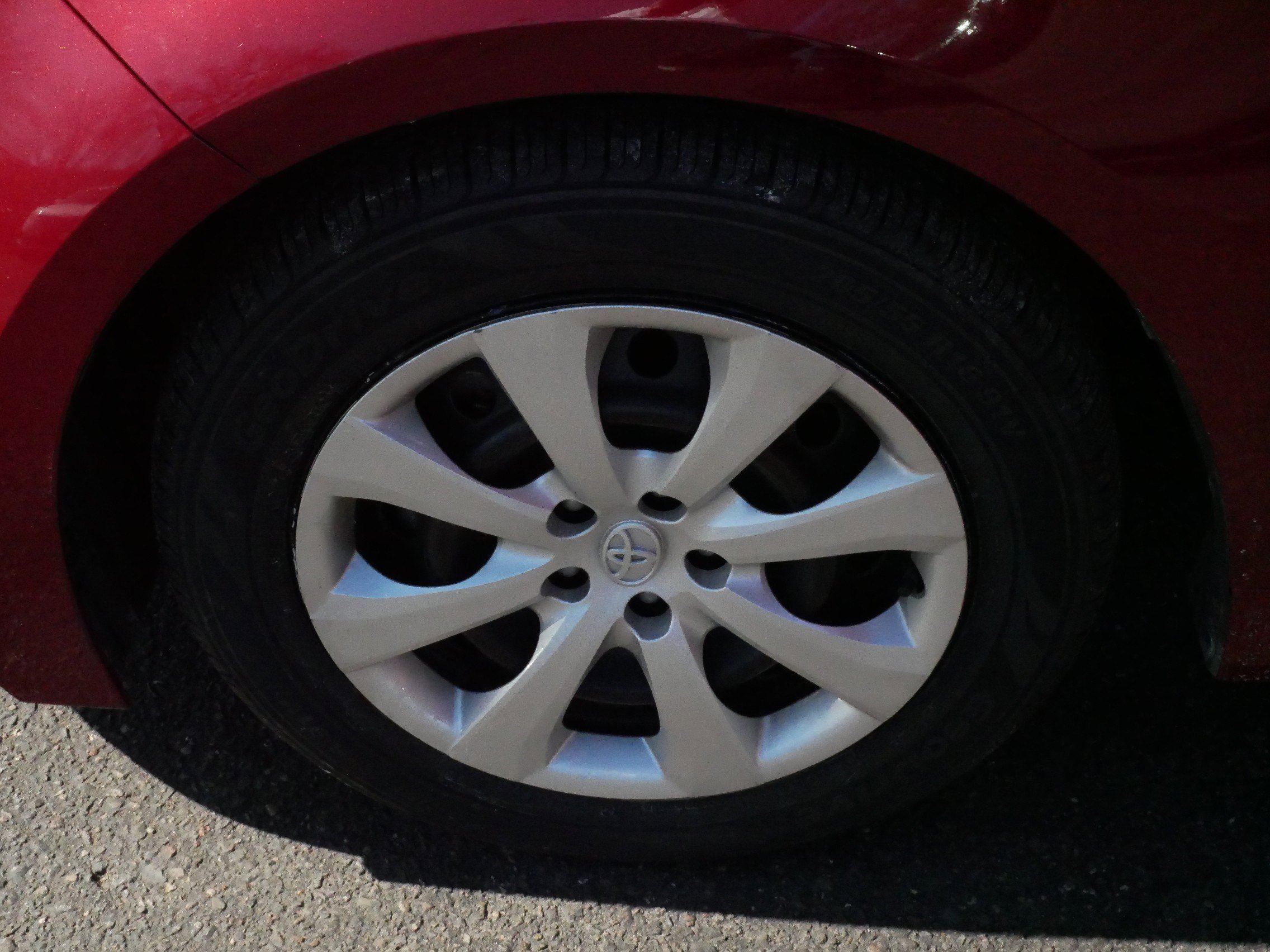 Certified 2024 Toyota Corolla LE FWD image 15