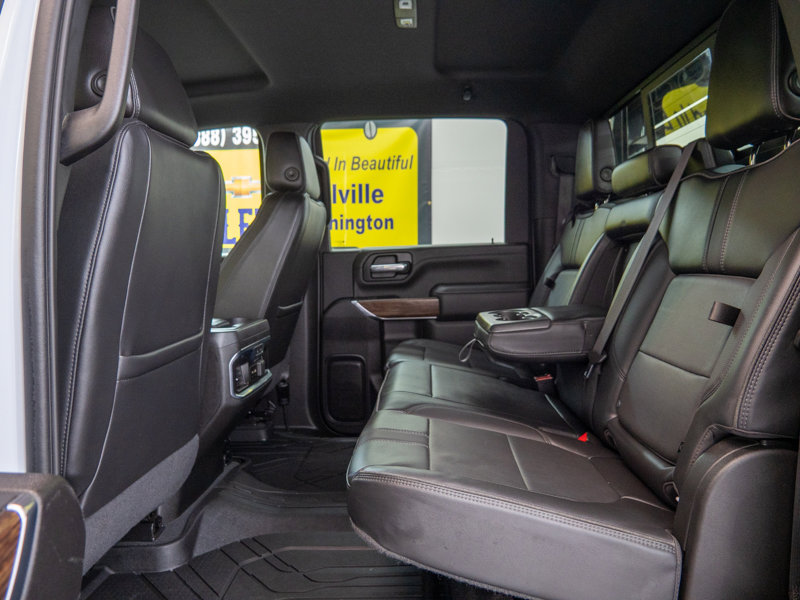 Used 2023 Chevrolet Silverado 3500 High Country w/ LPO, Hitch Package image 17