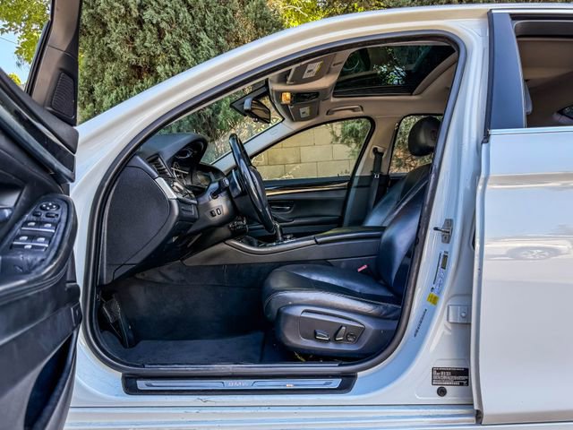 Used 2016 BMW 535d Sedan image 22