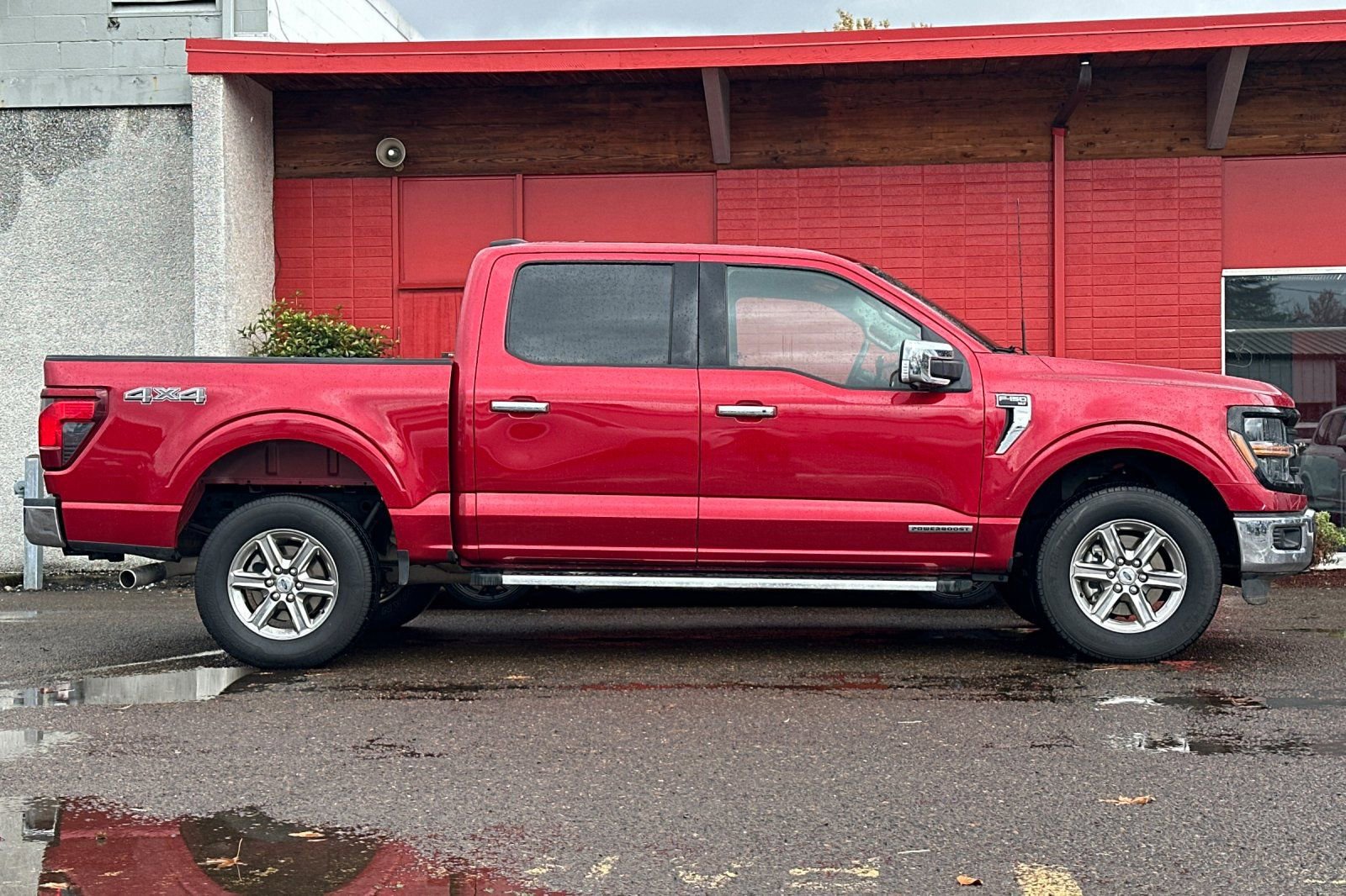 Used 2024 Ford F150 XLT w/ Equipment Group 302A MID image 3