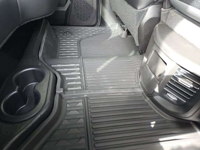 Used 2025 RAM 2500 Tradesman w/ Chrome Appearance Group image 10