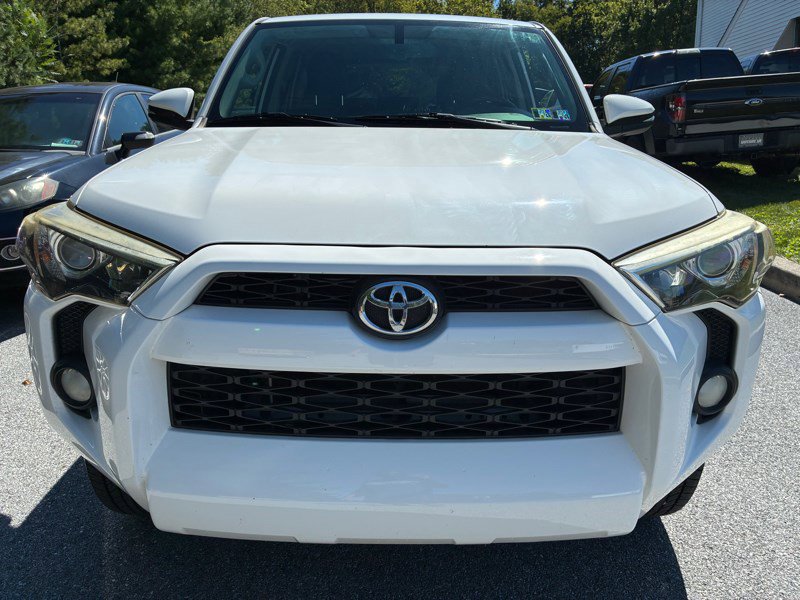 Used 2014 Toyota 4Runner SR5 Premium AWD/4WD image 2