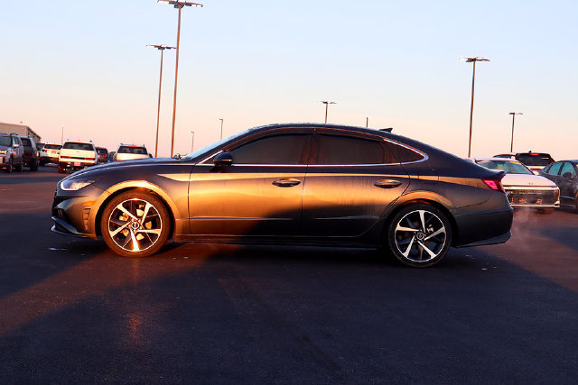 Used 2023 Hyundai Sonata SEL Plus w/ Cargo Package FWD image 4