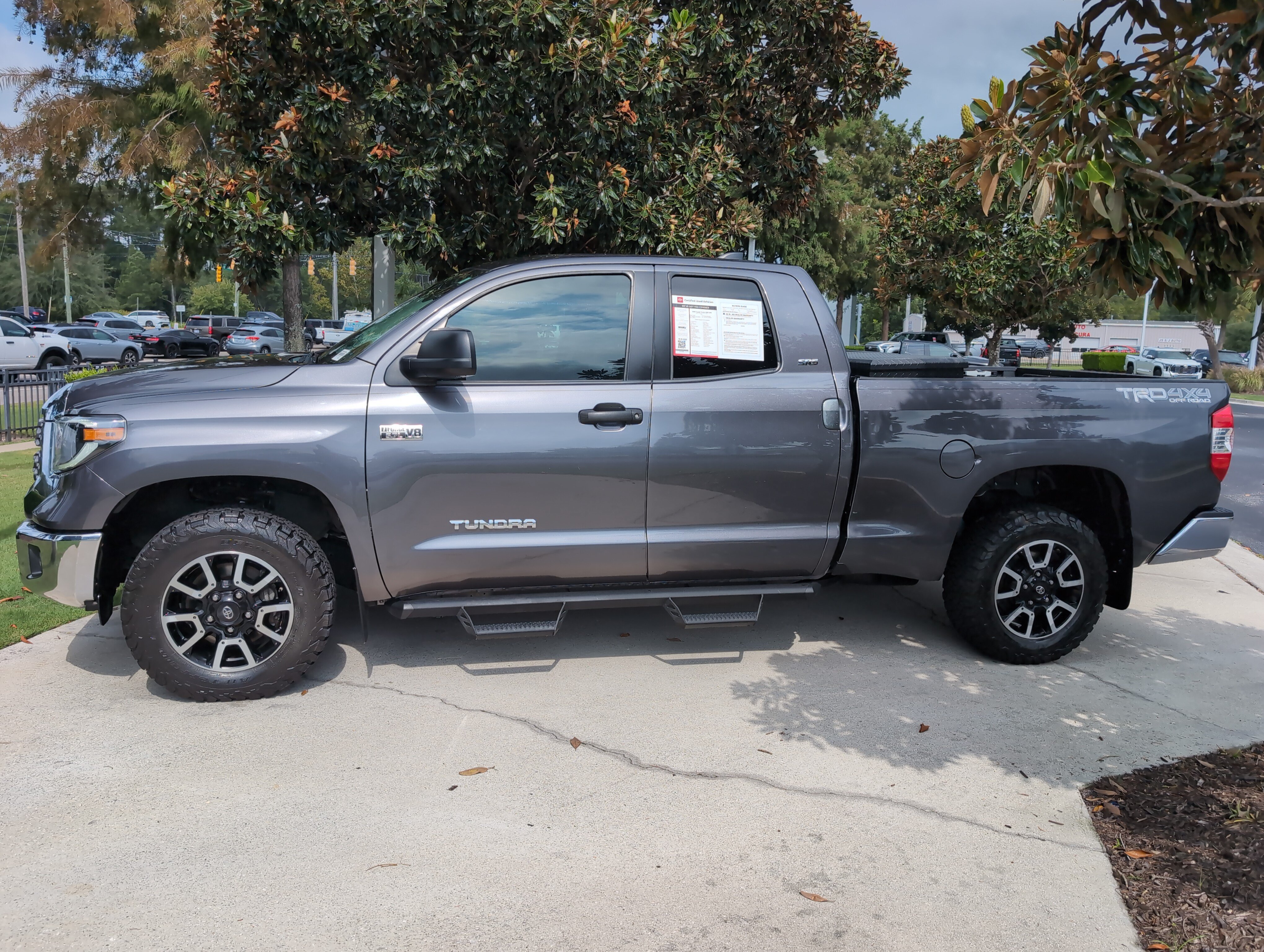 Certified 2020 Toyota Tundra SR5 w/ TRD Off-Road Package AWD/4WD image 7