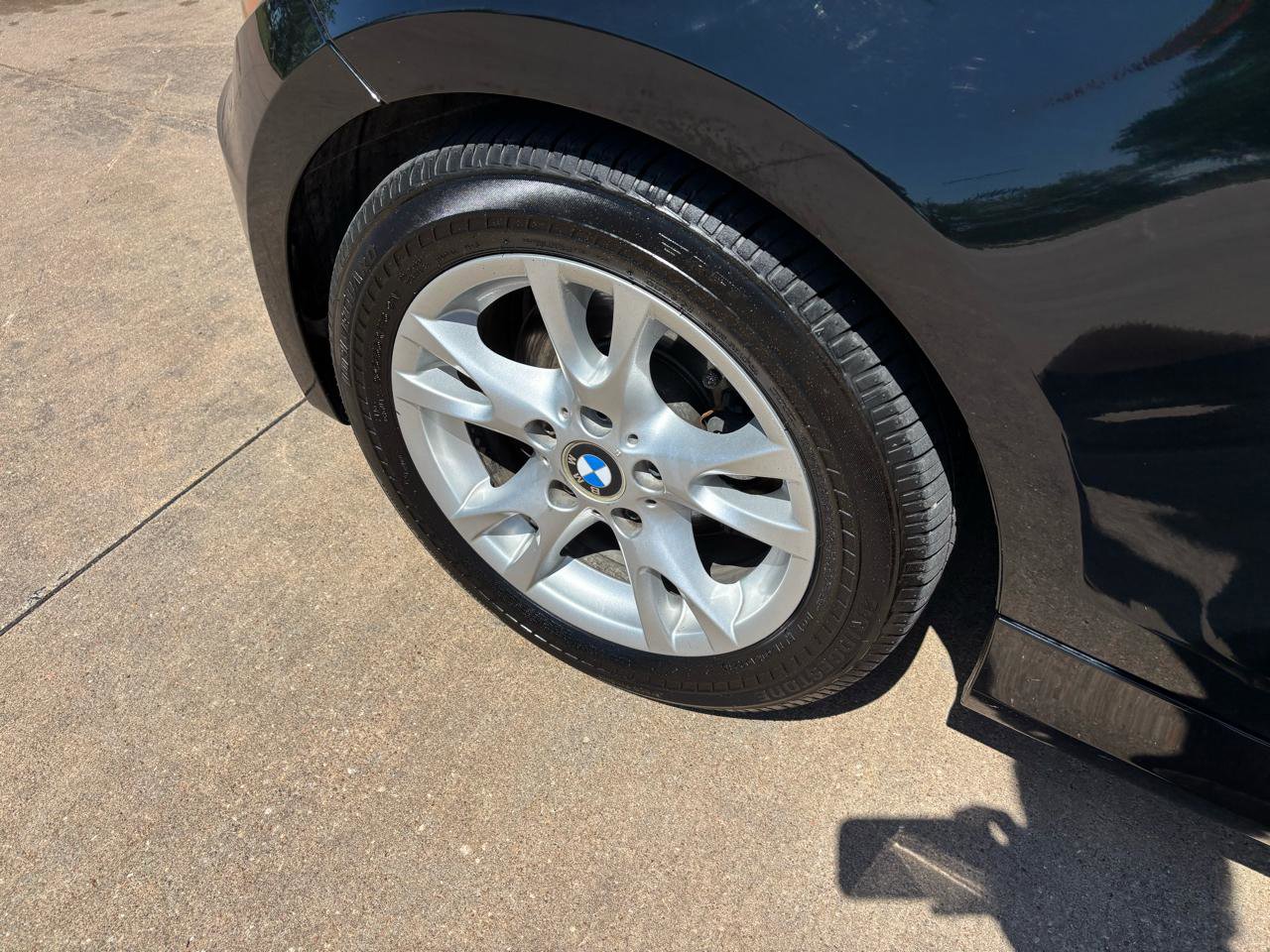 Used 2008 BMW 128i Convertible image 31