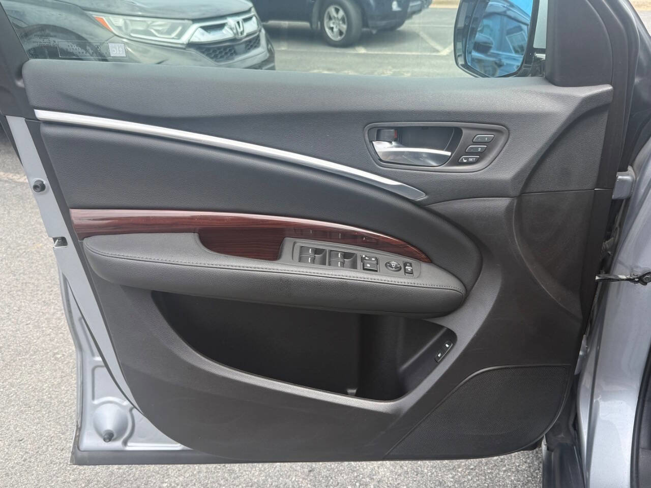 Used 2016 Acura MDX SH-AWD image 10
