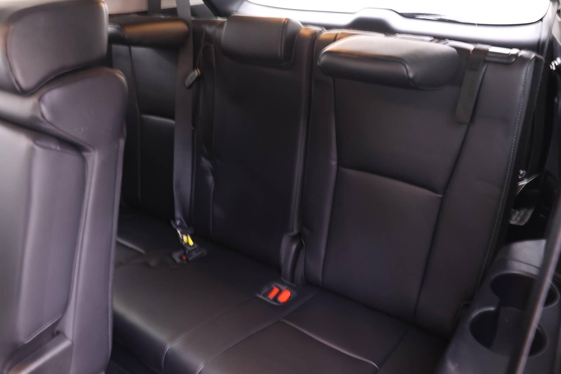 Used 2021 Toyota Highlander Limited image 14