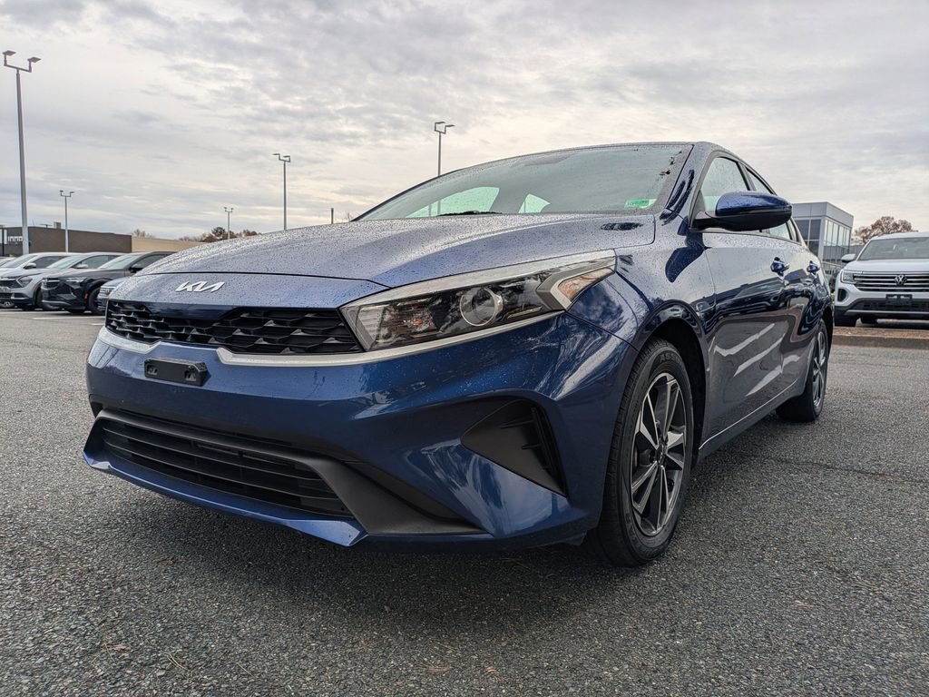 Used 2023 Kia Forte LXS w/ LXS Technology Package image 8