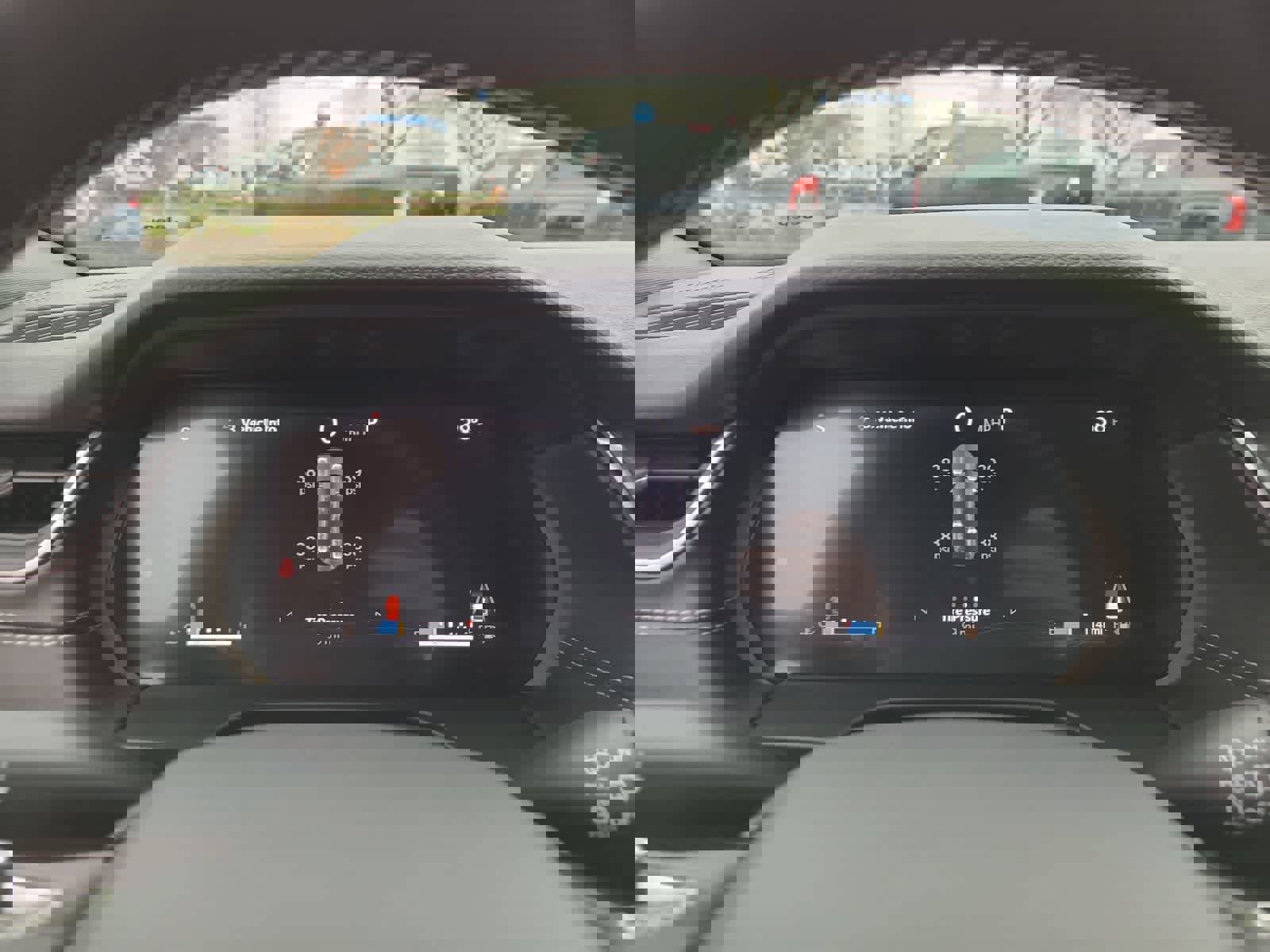 New 2025 Jeep Grand Cherokee Altitude w/ Trailer Tow Package image 26