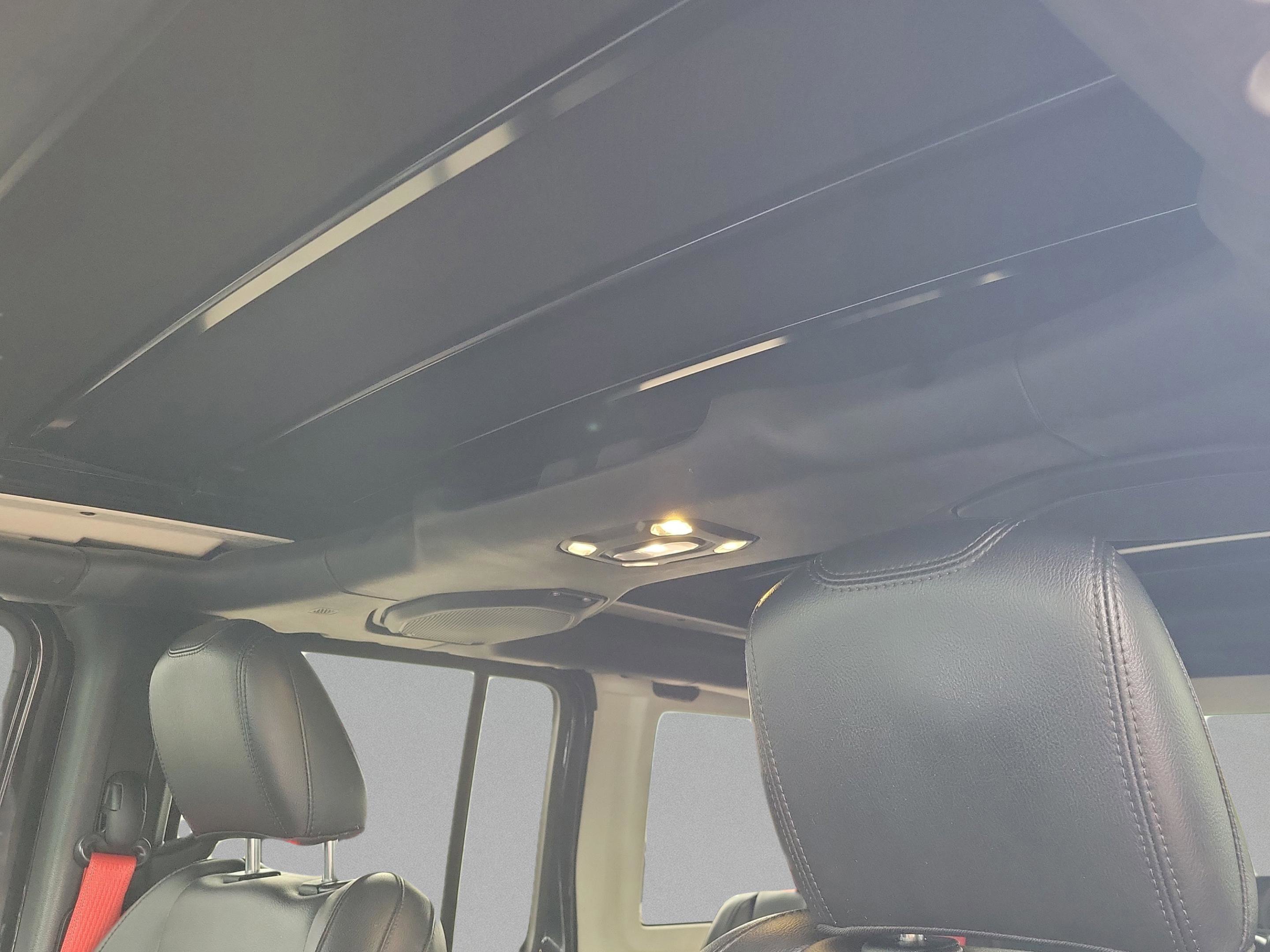 Used 2020 Jeep Wrangler Unlimited Rubicon w/ Quick Order Package 28Y Recon image 28