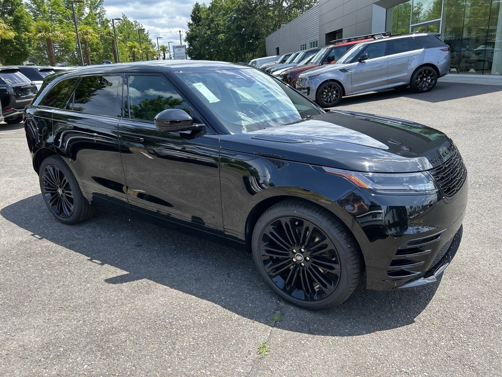 New 2026 Land Rover Range Rover Velar Dynamic SE image 8