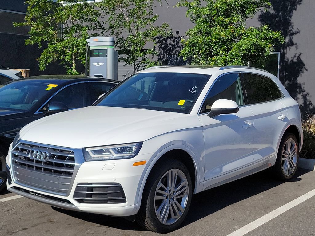 Used 2018 Audi Q5 2.0T Premium Plus w/ Premium Plus Package AWD/4WD image 4