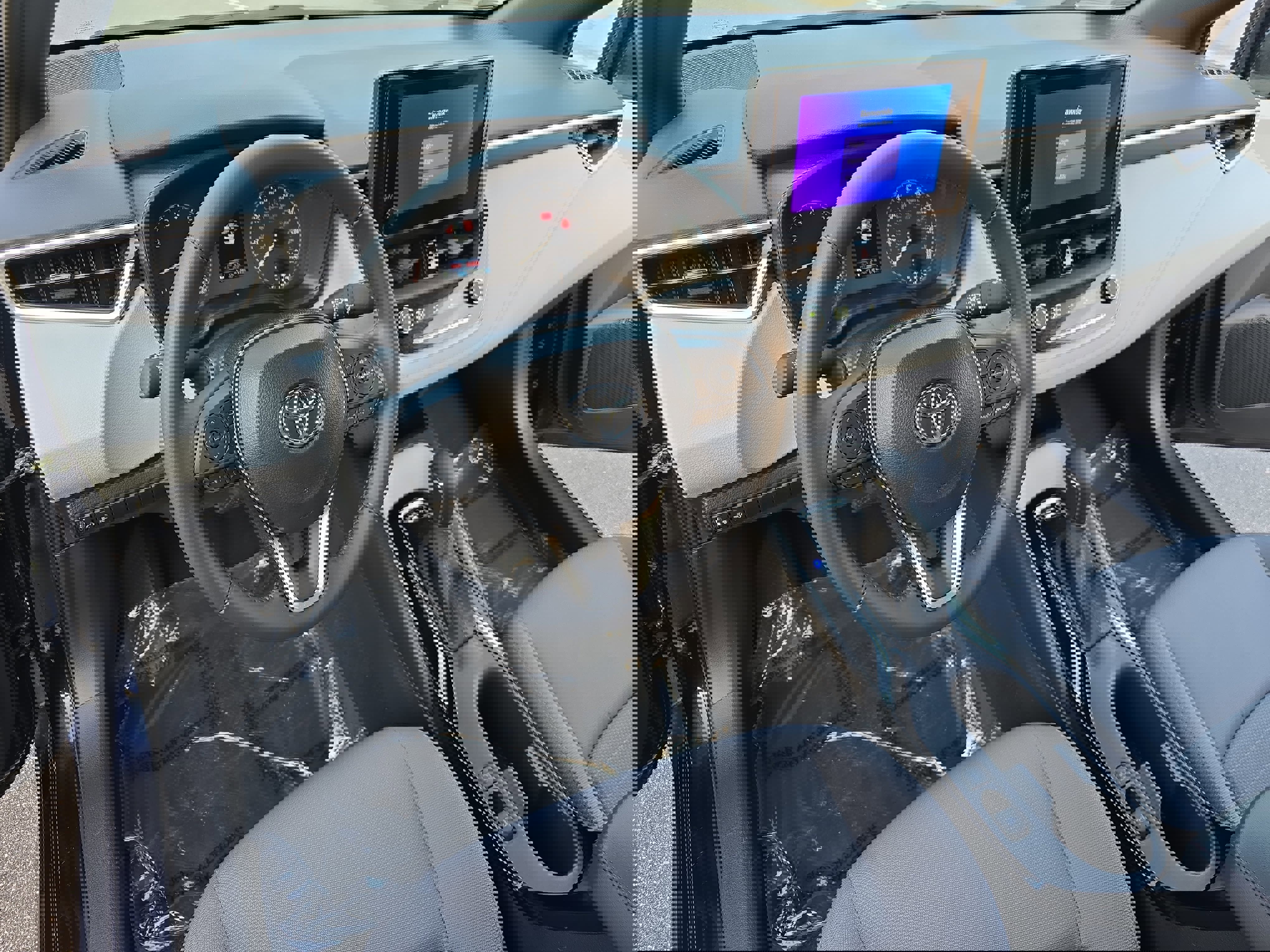 Used 2024 Toyota Corolla SE image 16