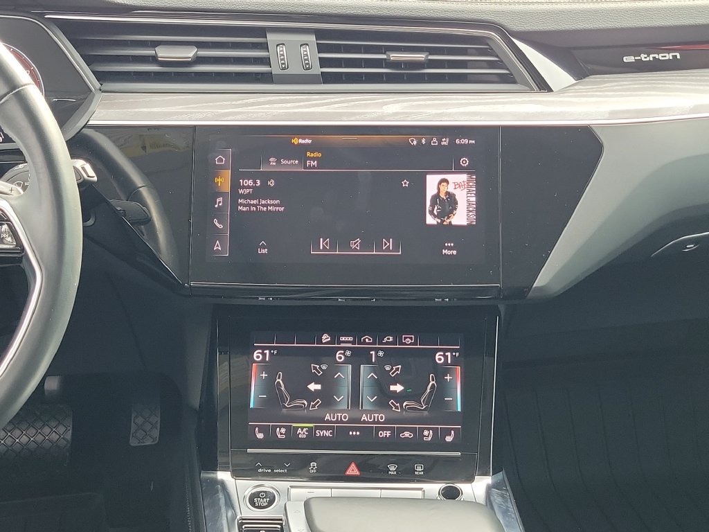 Certified 2024 Audi Q8 e-tron Premium Plus AWD/4WD image 22