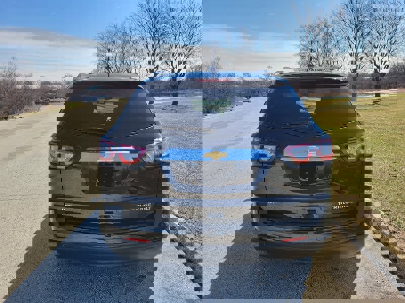 Used 2016 Chevrolet Traverse LT image 8