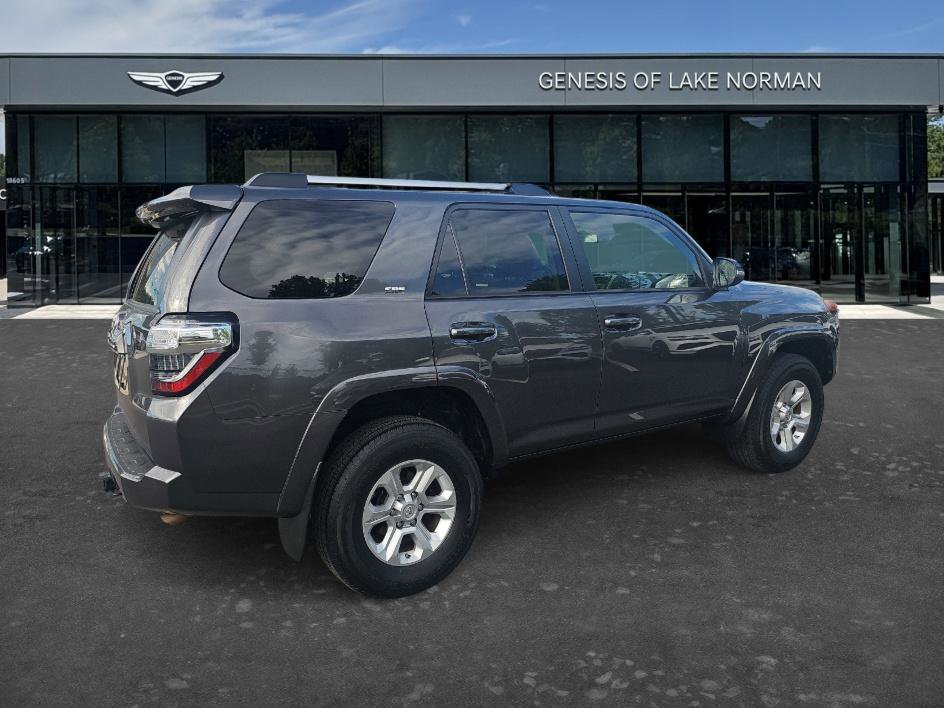 Used 2021 Toyota 4Runner SR5 Premium w/ Moonroof Package AWD/4WD image 5