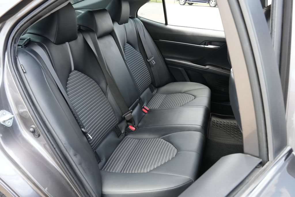 Used 2023 Toyota Camry SE FWD image 20