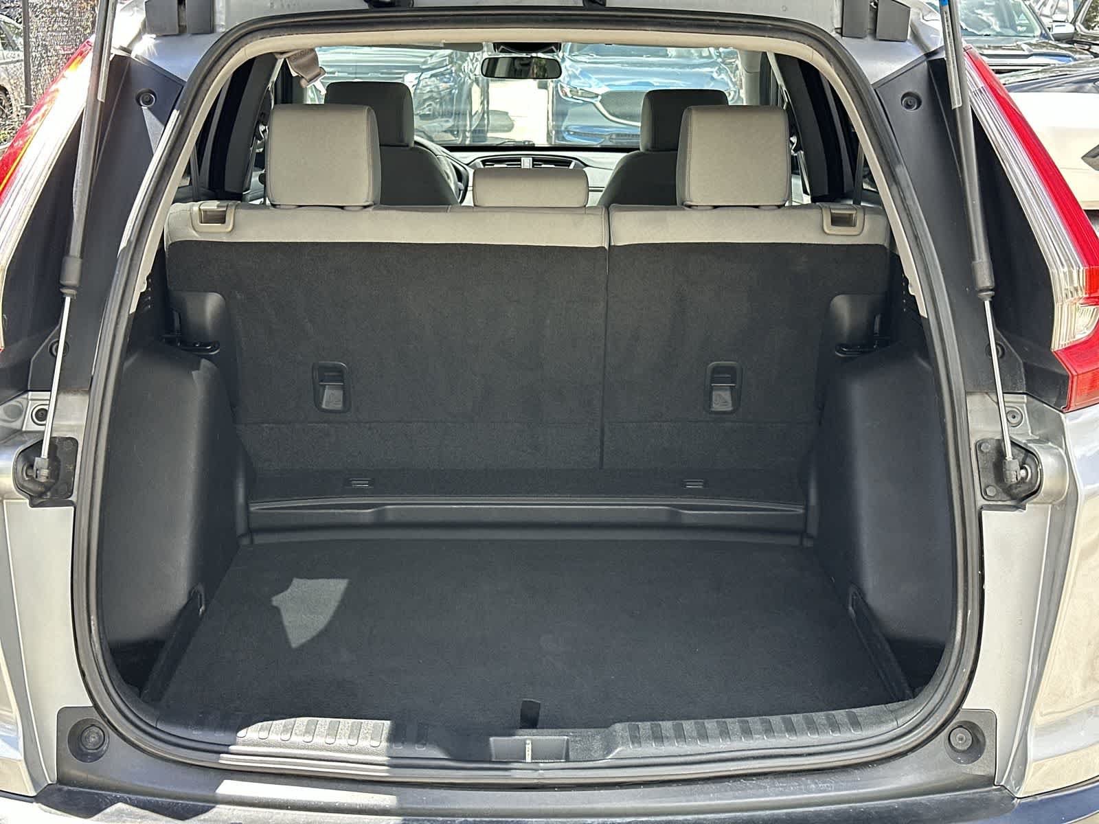 Used 2018 Honda CR-V LX image 16