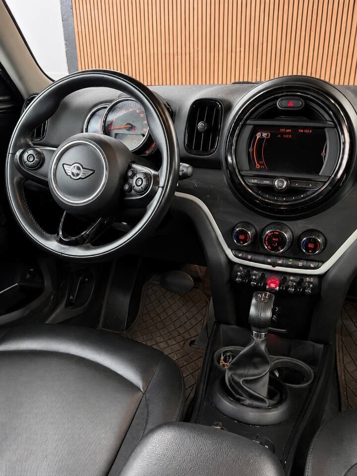 Used 2018 MINI Cooper Countryman S w/ Premium Package AWD/4WD image 13