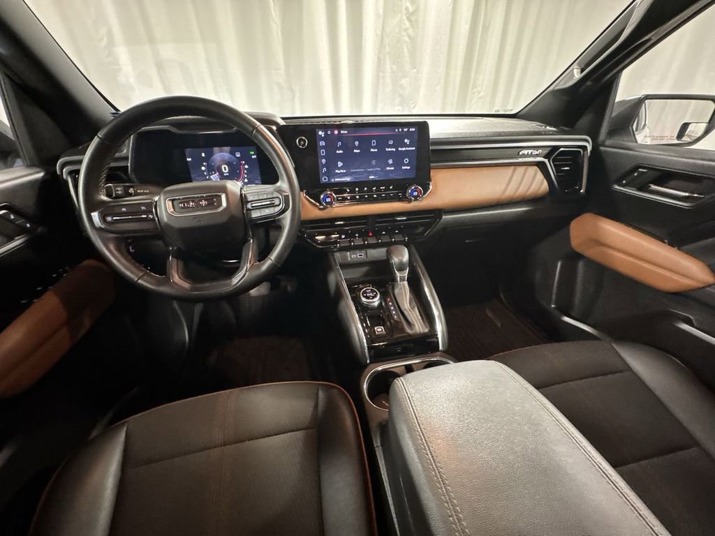 Used 2023 GMC Canyon AT4 image 16