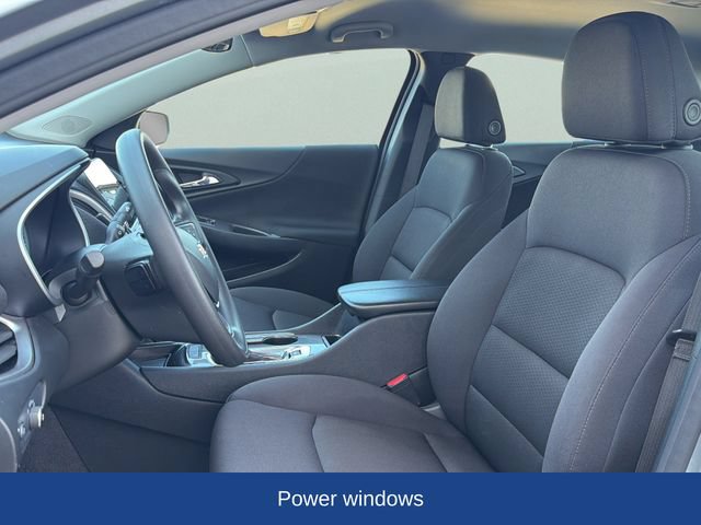 Certified 2025 Chevrolet Malibu LT FWD image 15