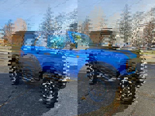 New 2023 Ford Bronco Badlands w/ Sasquatch Package