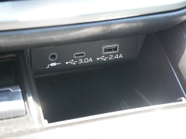 Used 2023 Subaru Outback Limited AWD/4WD image 42