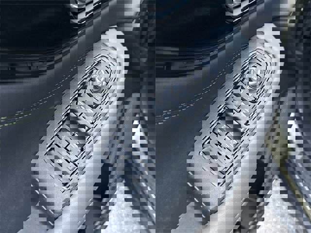 Certified 2025 Subaru Outback Onyx Edition XT w/ Popular Package #2 image 25