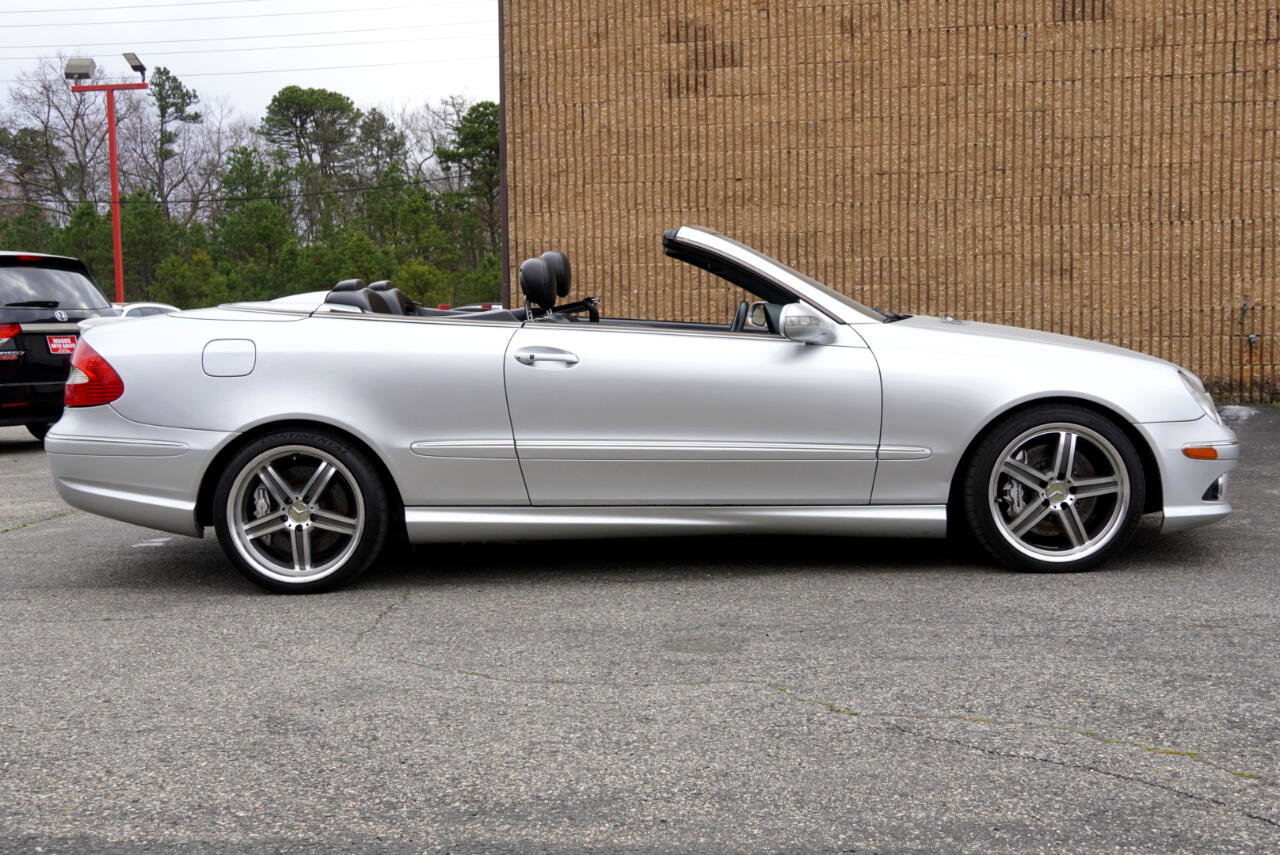 Used 2006 Mercedes-Benz CLK 55 AMG Cabriolet image 9