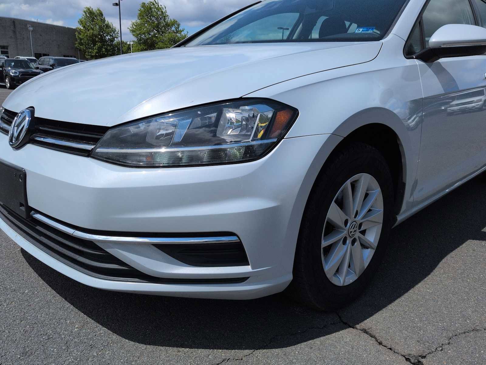 Used 2018 Volkswagen Golf S FWD image 11