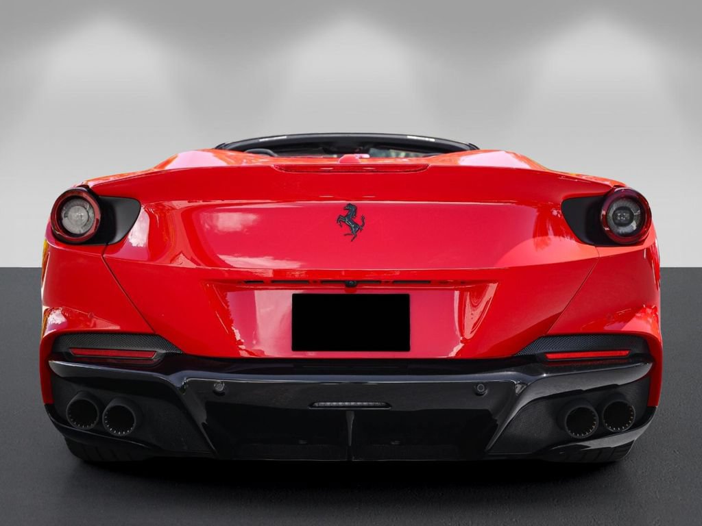 Used 2022 Ferrari Portofino M RWD image 4