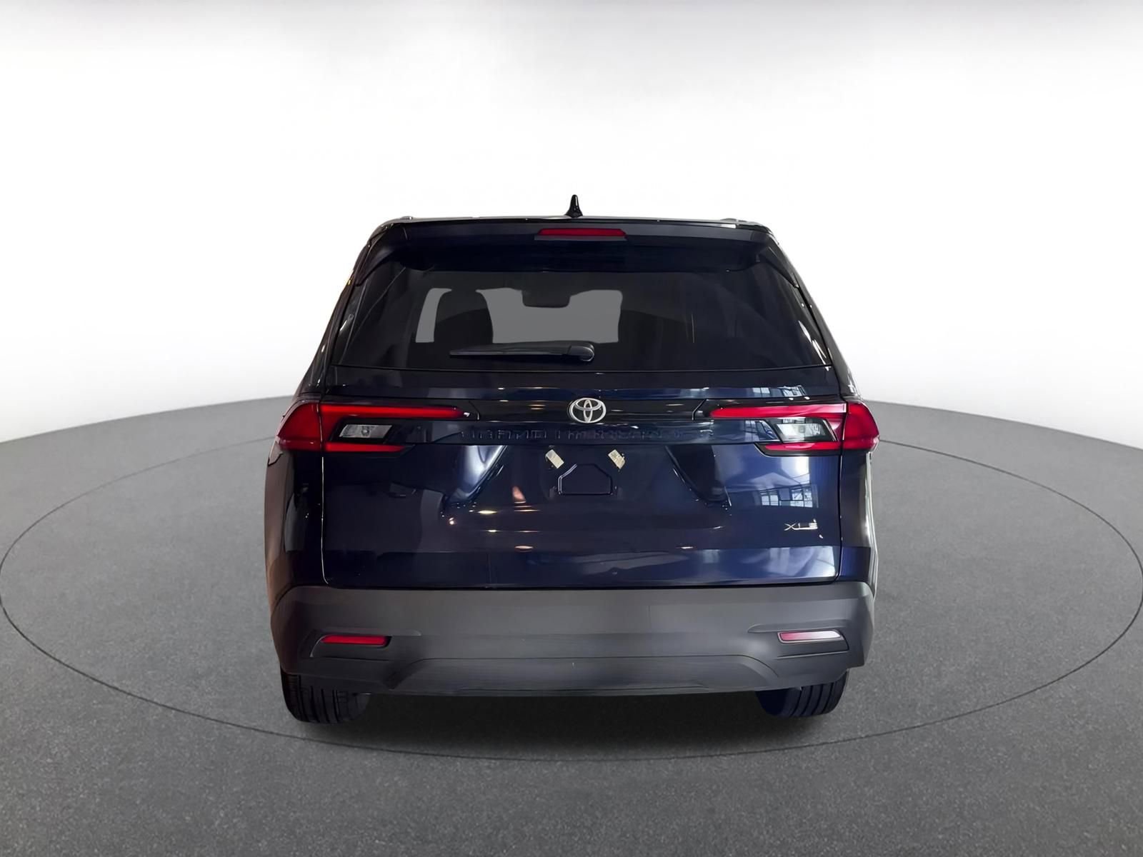 Used 2025 Toyota Grand Highlander FWD image 14